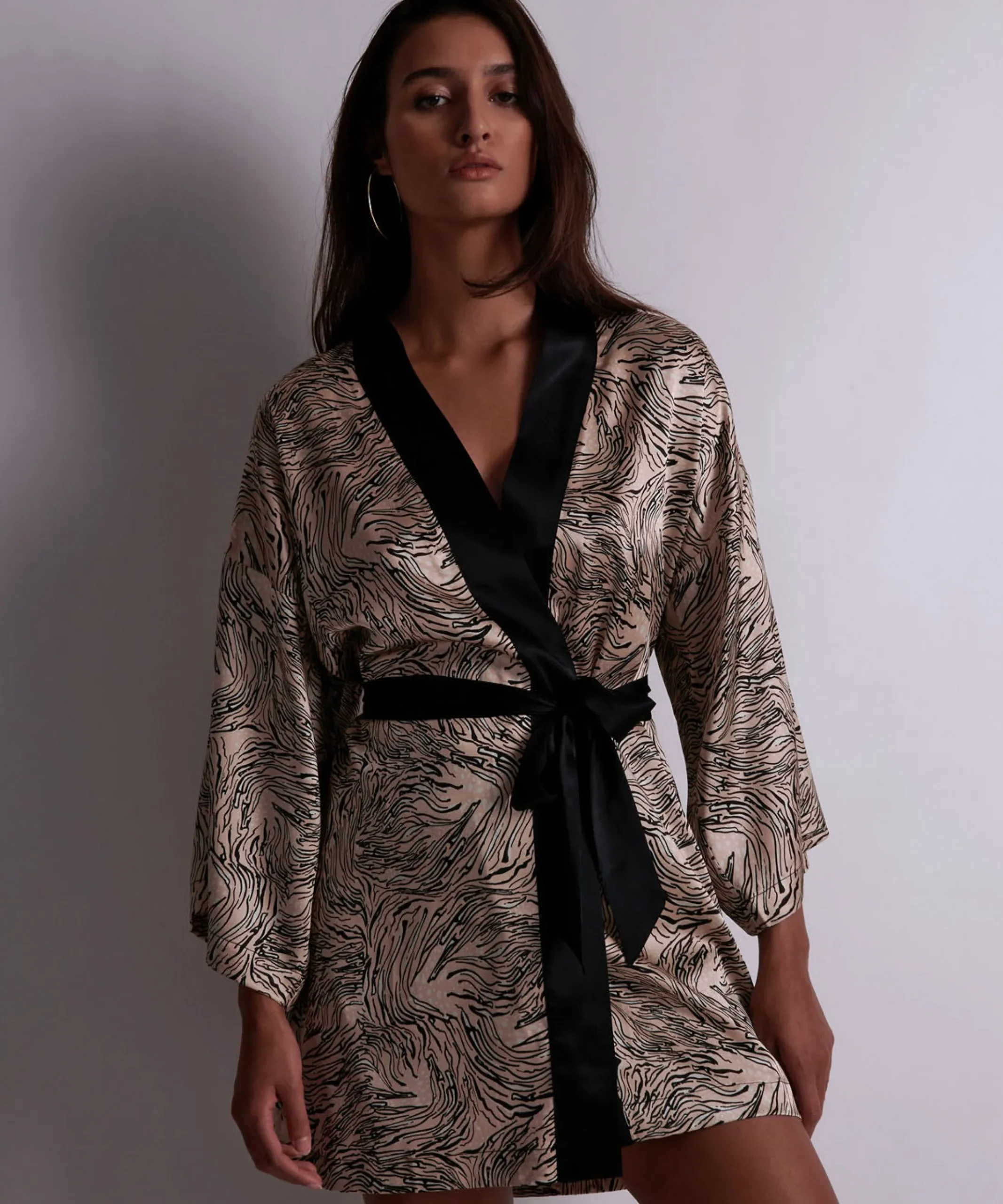 Smocky Night Kimono